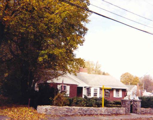 115 Walnut St, Dedham, MA 02026 photo 1