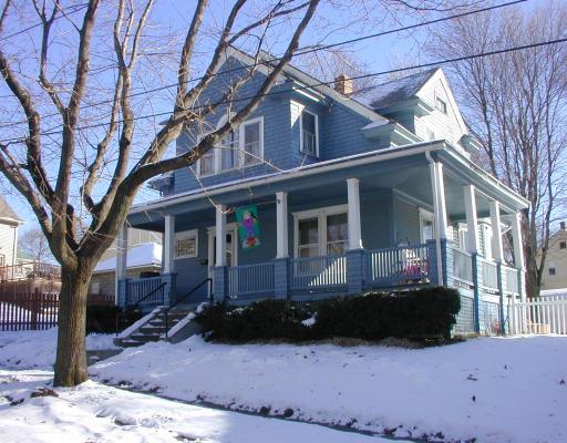 3 Cutting Ave, Worcester, MA 01606 photo 1