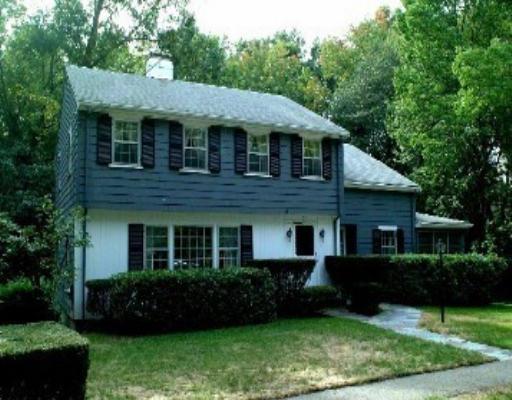 54 Perry Dr, Needham, MA 02492 photo 1