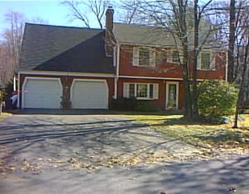 20 Mockingbird Ln, Maynard, MA 01754 photo 1