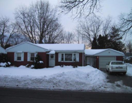 24 Acrebrook Dr, Chicopee, MA 01020 photo 1