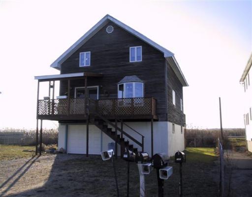 132 Cable Ave, Salisbury, MA 01952 photo 1