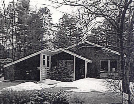 85 Ellendale Cir, Springfield, MA 01128 photo 1
