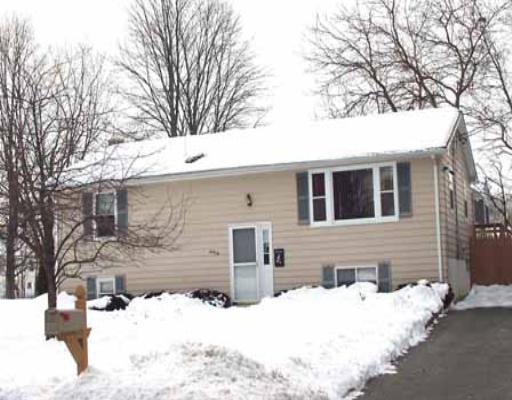 66 Peekskill Ave, Springfield, MA 01129 photo 1