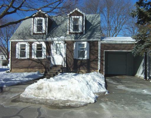 111 Ash, Danvers, MA 01923 photo 1