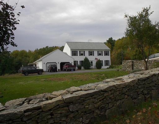 4 Torrey Rd, Sutton, MA 01590 photo 1