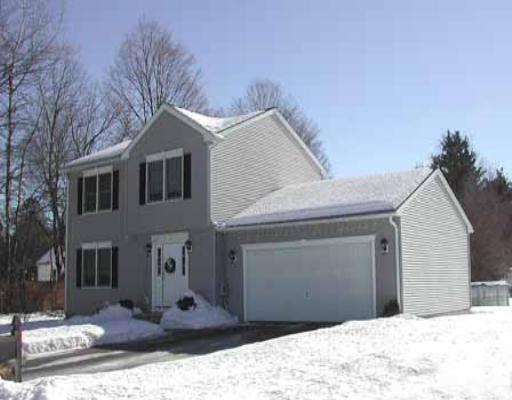185 Dutchess St, Springfield, MA 01129 photo 1