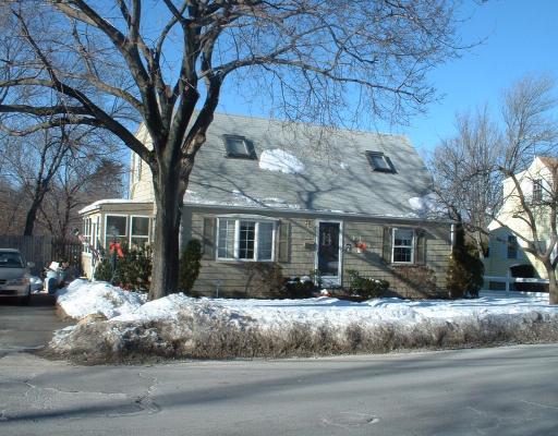 9 Forest St, Danvers, MA 01923 photo 1