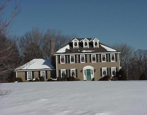 11 Tyler Rd, Upton, MA 01568 photo 1