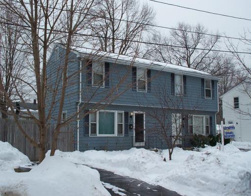 69 Crest Cir, Worcester, MA 01603 photo 1