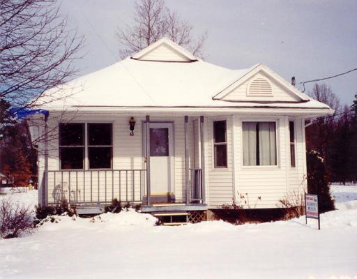 60 Herbert Ave, Springfield, MA 01119 photo 1