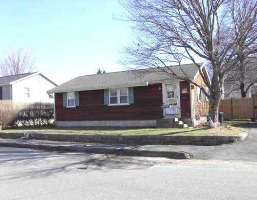 18 Corliss Ave, Gloucester, MA 01930 photo 1