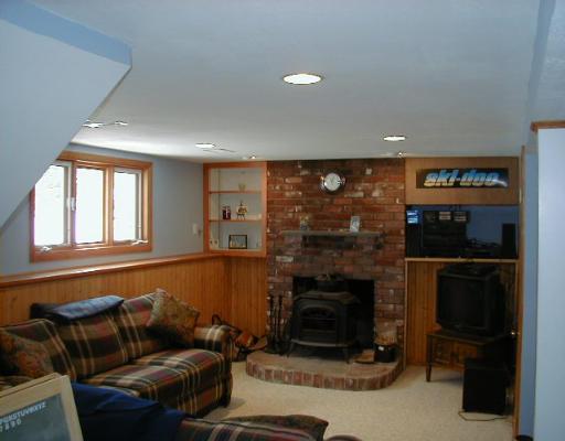 17 Sunset Rd, Maynard, MA 01754 photo 3