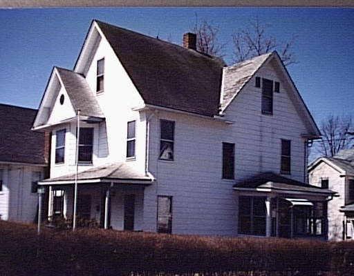 46 Bank St, Ware, MA 01082 photo 1