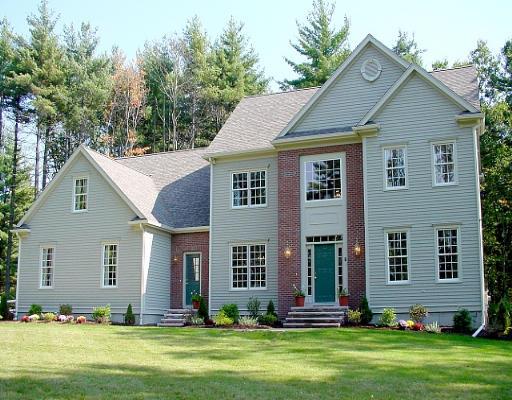 1 Miscoe Hill Rd, Upton, MA 01568 photo 1