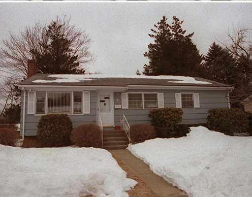 11 Devine Rd, Randolph, MA 02368 photo 1