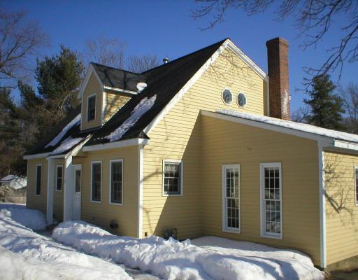 11 Parsonage St, Georgetown, MA 01833 photo 2