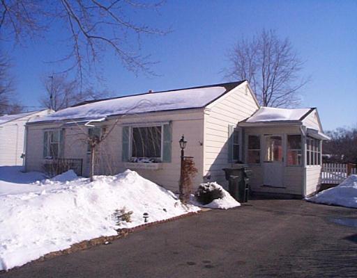 65 Kulig St, Springfield, MA 01104 photo 1
