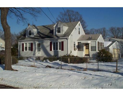 57 Griffin St, Springfield, MA 01104 photo 1
