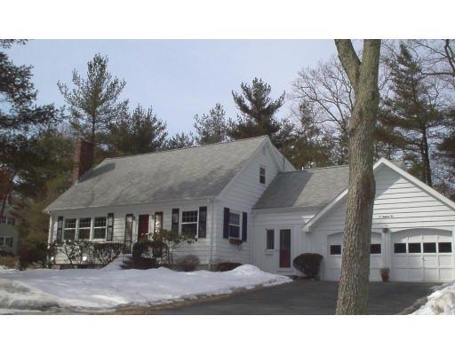 27 Winthrop Rd, Hingham, MA 02043 photo 1