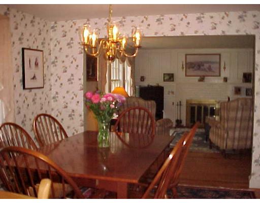 22 Forrest Rd, Walpole, MA 02081 photo 4