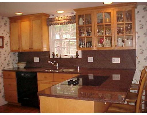 22 Forrest Rd, Walpole, MA 02081 photo 6