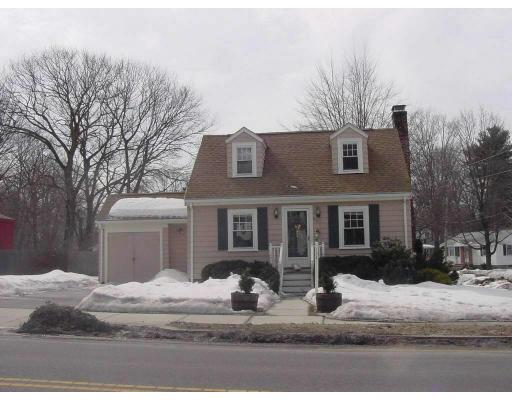 134 Lowell St, Reading, MA 01867 photo 1