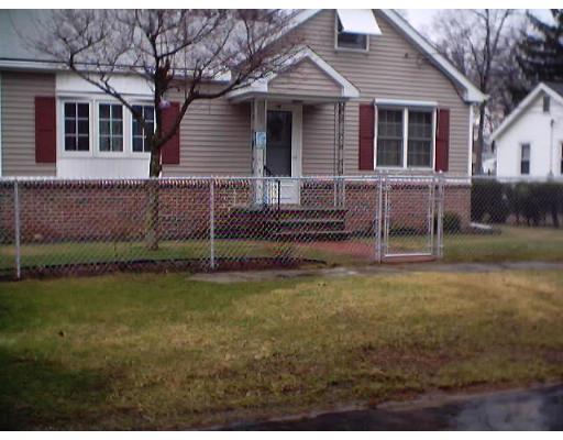 10 Bruce St, Springfield, MA 01119 photo 1
