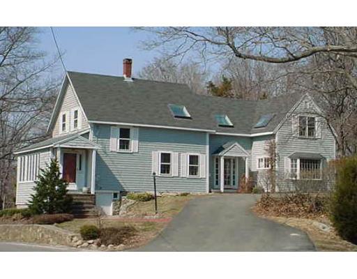 14 Emerald St, Hingham, MA 02043 photo 1