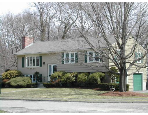 262 Colwell Dr, Dedham, MA 02026 photo 1