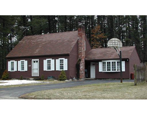12 Walnut St, Townsend, MA 01469 photo 1