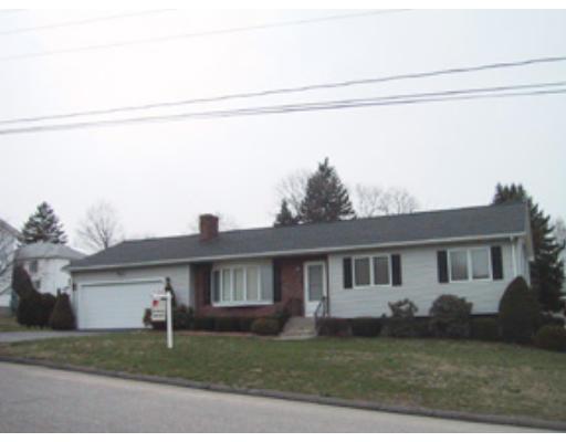 122 Ondrick Dr, Chicopee, MA 01020 photo 1