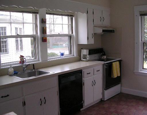 72 Walnut St, Natick, MA 01760 photo 4