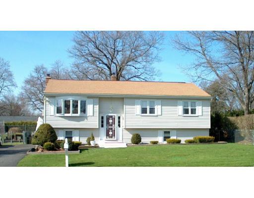 52 Deepfield Rd, Springfield, MA 01118 photo 1