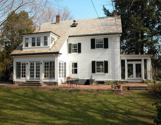 326 Clark Rd, Brookline, MA 02445 photo 4