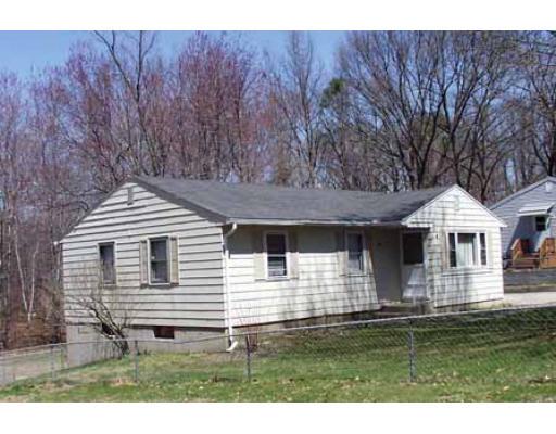 40 Bexhill St, Springfield, MA 01119 photo 1