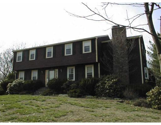 30 Crestview Dr, Millis, MA 02054 photo 1