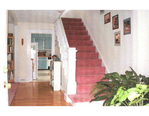 18 Walcott St, Maynard, MA 01754 photo 5