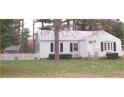 16 Willowbrook Dr, Springfield, MA 01129 photo 1