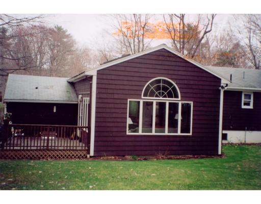 64 Vine St, Hanover, MA 02339 photo 2