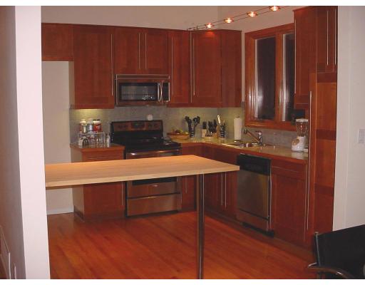 110 Booth St, Needham, MA 02494 photo 4