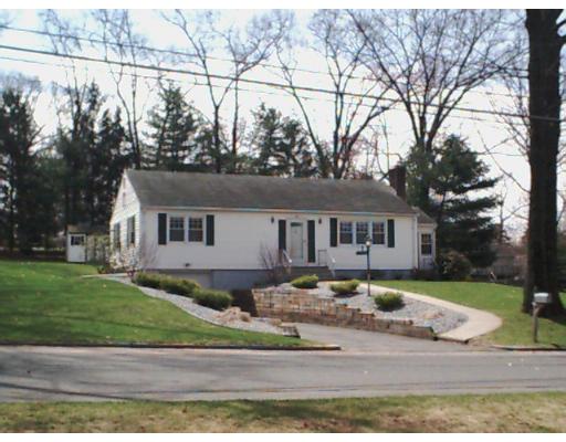 23 Newton Rd, Springfield, MA 01118 photo 1