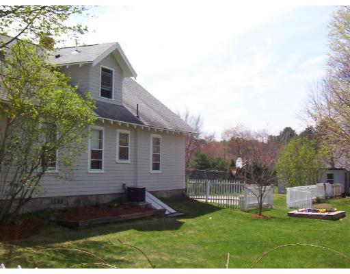 28 N Main St, Upton, MA 01568 photo 3