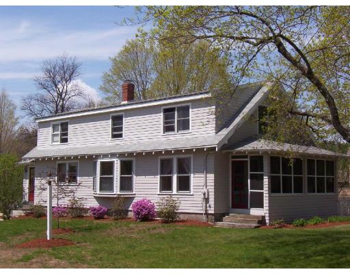 28 N Main St, Upton, MA 01568 photo 1