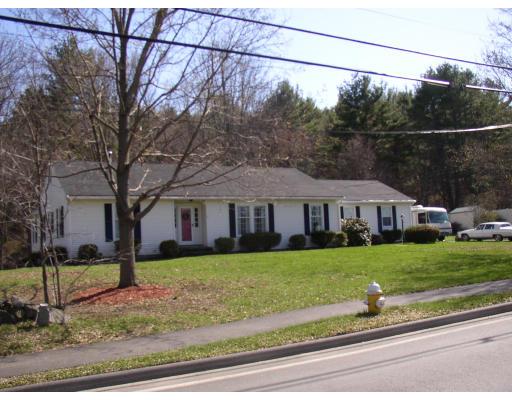 16 Forest St, Middleton, MA 01949 photo 1