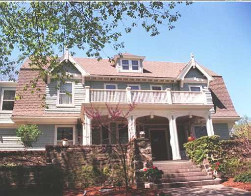 73 Dean Rd, Brookline, MA 02445 photo 1