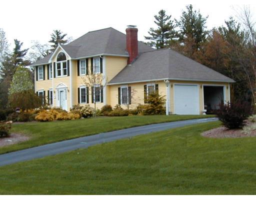 9 Bicknell Dr, Mendon, MA 01756 photo 1