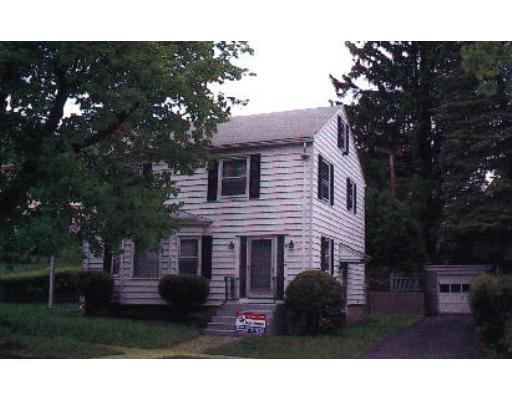 8 Van St, Worcester, MA 01602 photo 1