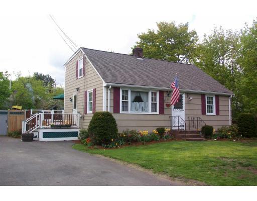 8 Edgewood Rd, Beverly, MA 01915 photo 1