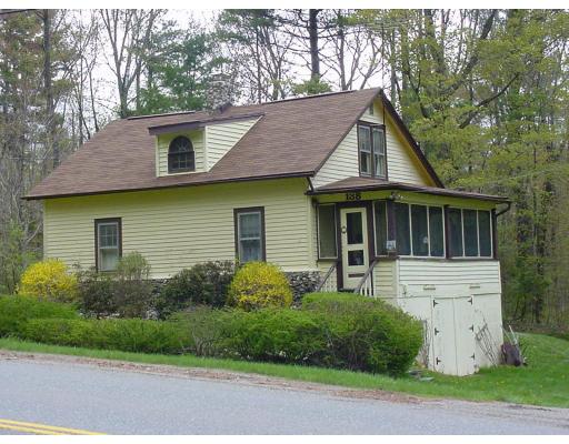 138 E Main St, Plainfield, MA 01070 photo 1